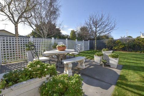 Photo of property in 12 Rhodes Street, Carterton, 5713