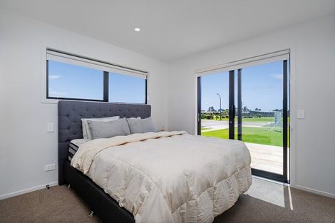 Photo of property in 290 Harbour Drive, Matarangi, Whitianga, 3592