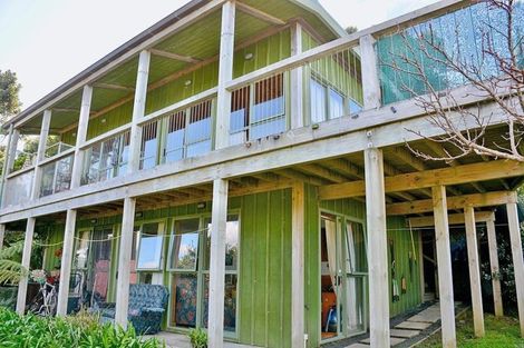 Photo of property in 20 Tairua Terrace, Tairua, 3508