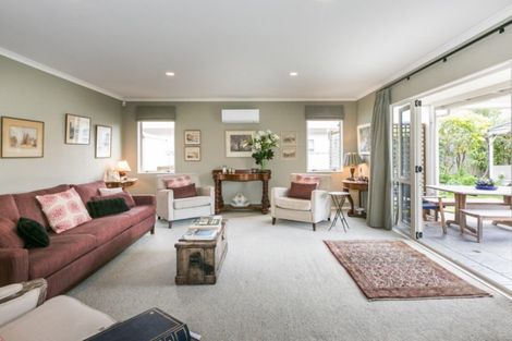 Photo of property in 22 Kensington Drive, Taradale, Napier, 4112