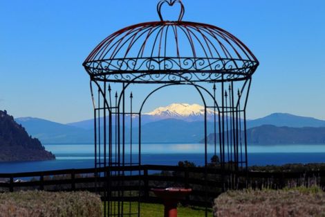 Photo of property in 7/864 Whangamata Road, Kinloch, Taupo, 3377