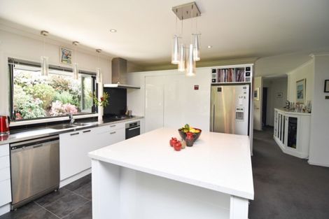 Photo of property in 7 The Glade, Carterton, 5713