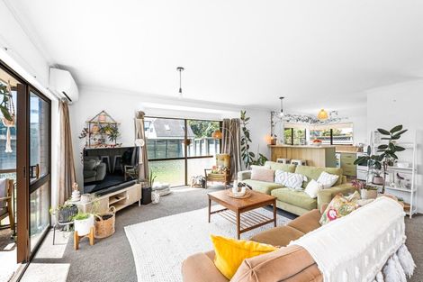 Photo of property in 128b Oceanbeach Road, Mount Maunganui, 3116