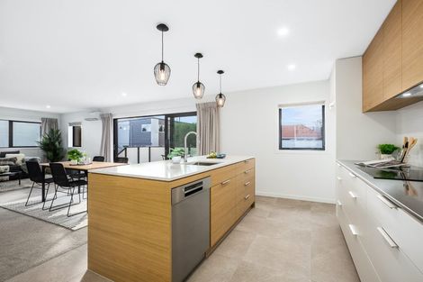 Photo of property in 12a Leighton Avenue, Waiwhetu, Lower Hutt, 5010