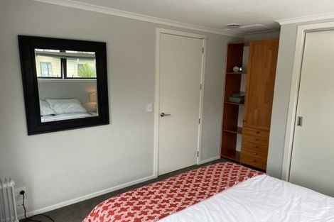 Photo of property in 26 The Terrace, Herald Island, Auckland, 0618