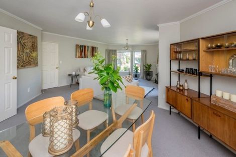 Photo of property in 9 Papawai Grove, Waikanae, 5036