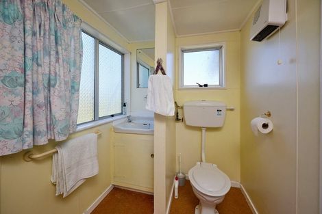 Photo of property in 1 Kaka Road, South Bay, Kaikoura, 7300