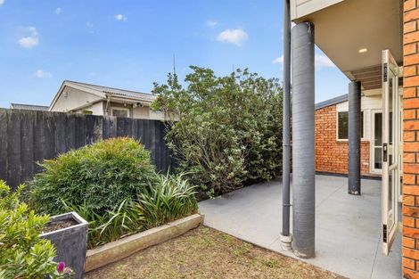 Photo of property in 76 Barbour Street, Waltham, Christchurch, 8011