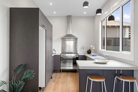 Photo of property in 23 Hargest Crescent, Saint Kilda, Dunedin, 9012