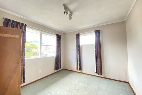 Photo of property in 65 Edgewater Drive, Pakuranga, Auckland, 2010