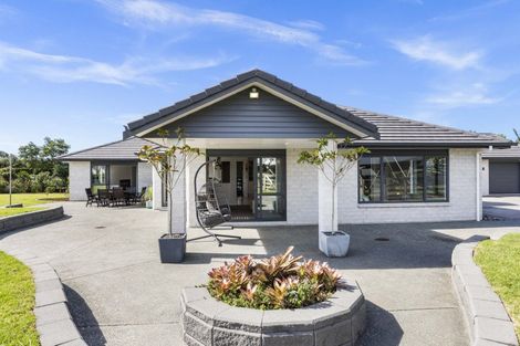 Photo of property in 12 Church View Road, Waiau Pa, Pukekohe, 2679