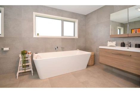 Photo of property in 35 Reinga Road, Kerikeri, 0230