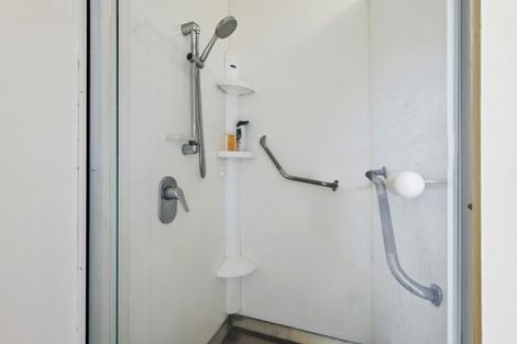 Photo of property in 37 Birdwood Avenue, Moturoa, New Plymouth, 4310