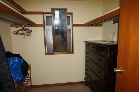 Photo of property in 8 Overdale Drive, Cashmere, Christchurch, 8022