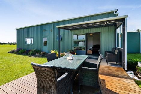 Photo of property in 219 Brown Road, Brixton, Waitara, 4382