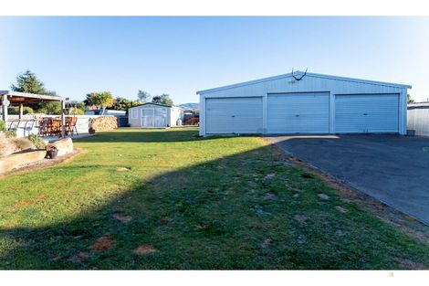 Photo of property in 10 Studholme Street, Waimate, 7924
