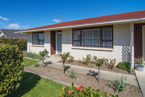 Photo of property in 4 Rewa Place, Lansdowne, Masterton, 5810