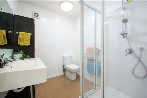 Photo of property in 1b Corin Avenue, Manurewa, Auckland, 2102