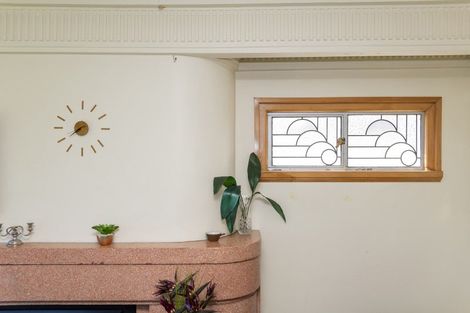 Photo of property in 75 Esplanade, Kaiti, Gisborne, 4010