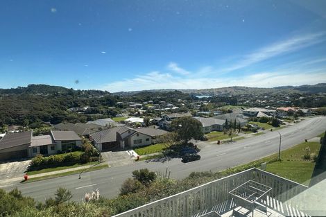 Photo of property in 10b Polestar Lane, Whitby, Porirua, 5024