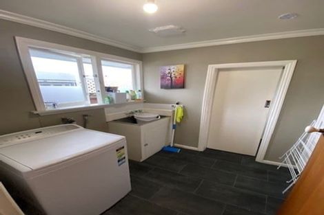 Photo of property in 20 Waratah Street, Avondale, Christchurch, 8061