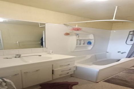 Photo of property in 15/1a Wainui Road, Waiwhetu, Lower Hutt, 5010