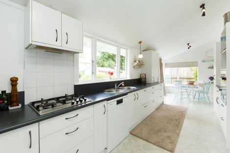 Photo of property in 12 Moerangi Street, West End, Palmerston North, 4410