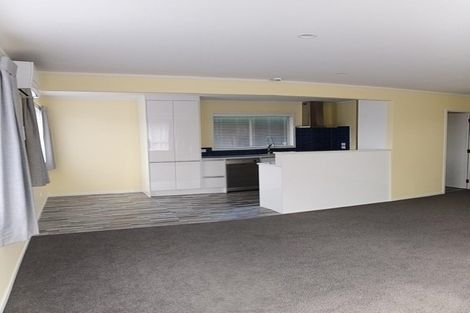 Photo of property in 16e Coronation Road, Mangere Bridge, Auckland, 2022