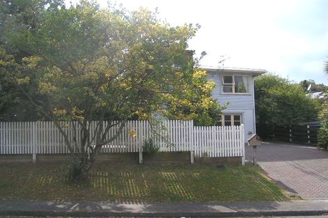 Photo of property in 68 Bond Crescent, Forrest Hill, Auckland, 0620