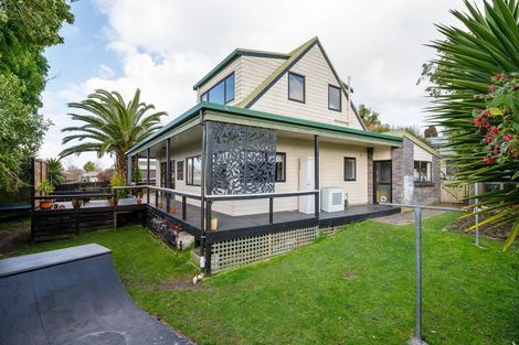 Photo of property in 5b Ross View Terrace, Dinsdale, Hamilton, 3204