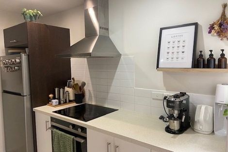 Photo of property in 3/206 Manuka Road, Bayview, Auckland, 0629