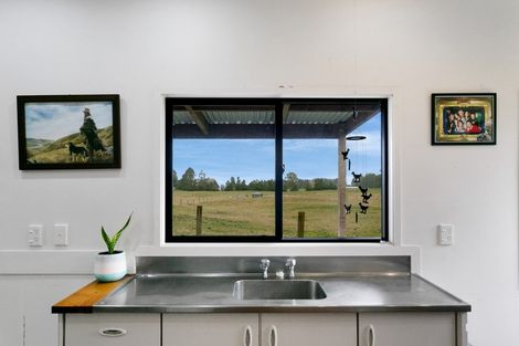 Photo of property in 280 Kawakawa Road, Marotiri, Taupo, 3377