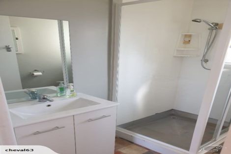 Photo of property in 1/7 Savoy Road, Glen Eden, Auckland, 0602