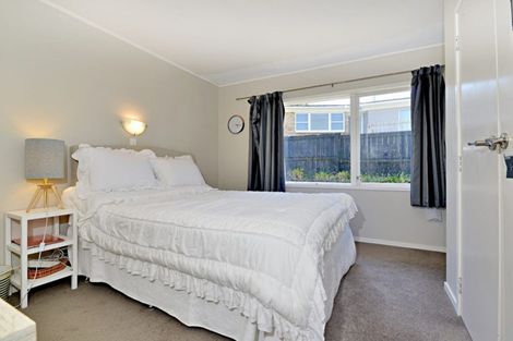 Photo of property in 21 Rotoiti Avenue, Pakuranga Heights, Auckland, 2010