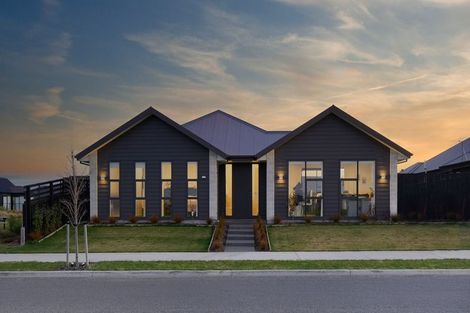 Photo of property in 21 Goldie Drive, Rangiora, 7400