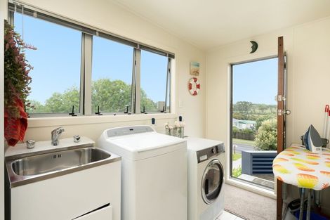 Photo of property in 333 Pukehina Parade, Pukehina, 3189