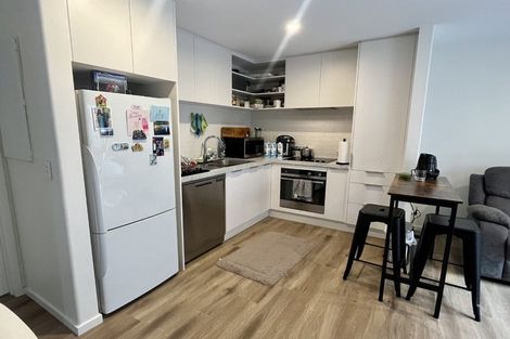 Photo of property in 7 Maraeariki Avenue, Orewa, 0931