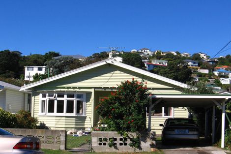 Photo of property in 30 Weka Street, Miramar, Wellington, 6022