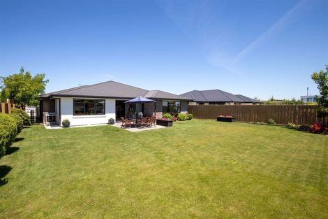 Photo of property in 85 Shillingford Boulevard, Rolleston, 7615