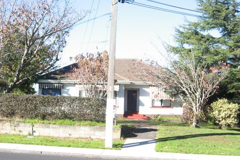 Photo of property in 52 Weymouth Road, Manurewa, Auckland, 2102
