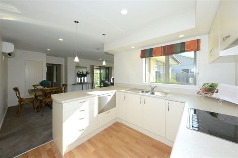 Photo of property in 97a Wilsons Road, Saint Martins, Christchurch, 8022