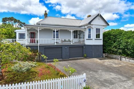 Photo of property in 165 Bombay Road, Bombay, 2675