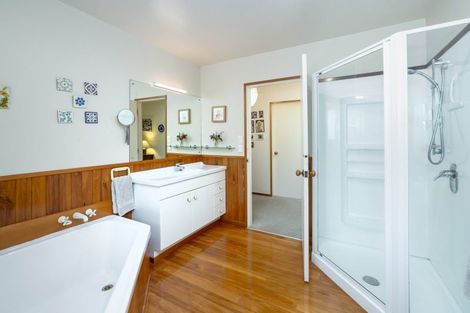 Photo of property in 620 Te Whiti Road, Te Whiti, Masterton, 5884