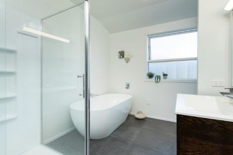 Photo of property in 103 Coast Boulevard, Papamoa Beach, Papamoa, 3118