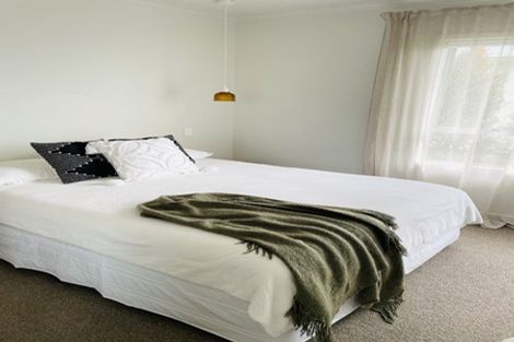 Photo of property in 489 Whangaparaoa Road, Stanmore Bay, Whangaparaoa, 0932