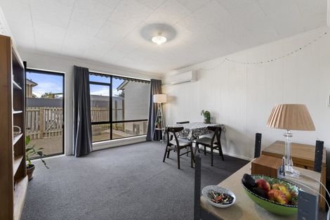 Photo of property in 2/53 Grenville Street, Waltham, Christchurch, 8011