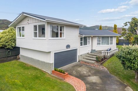 Photo of property in 36 Mcdonald Street, Taita, Lower Hutt, 5011