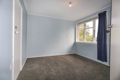 Photo of property in 28 Hillary Crescent, Upper Riccarton, Christchurch, 8041