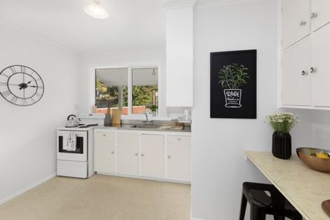 Photo of property in 120 Kings Crescent, Hutt Central, Lower Hutt, 5010
