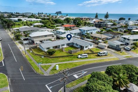 Photo of property in 25 Clyde Street, Mount Maunganui, 3116